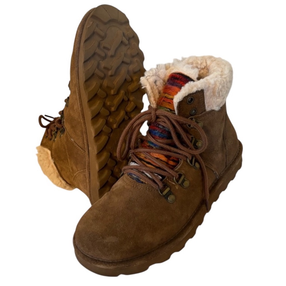 Bearpaw women’s hiking boots 8